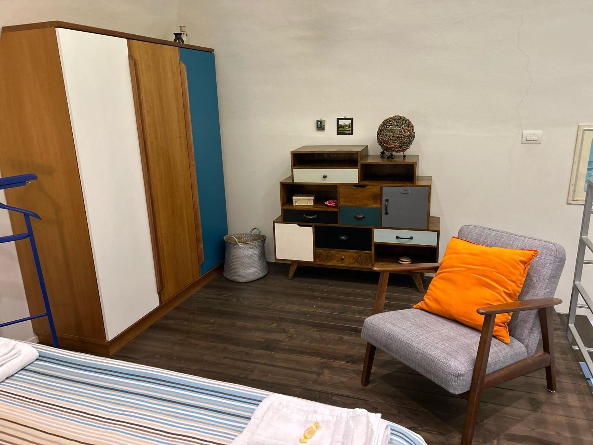 Sanbiagio, 25 Guesthouse نابولي المظهر الخارجي الصورة