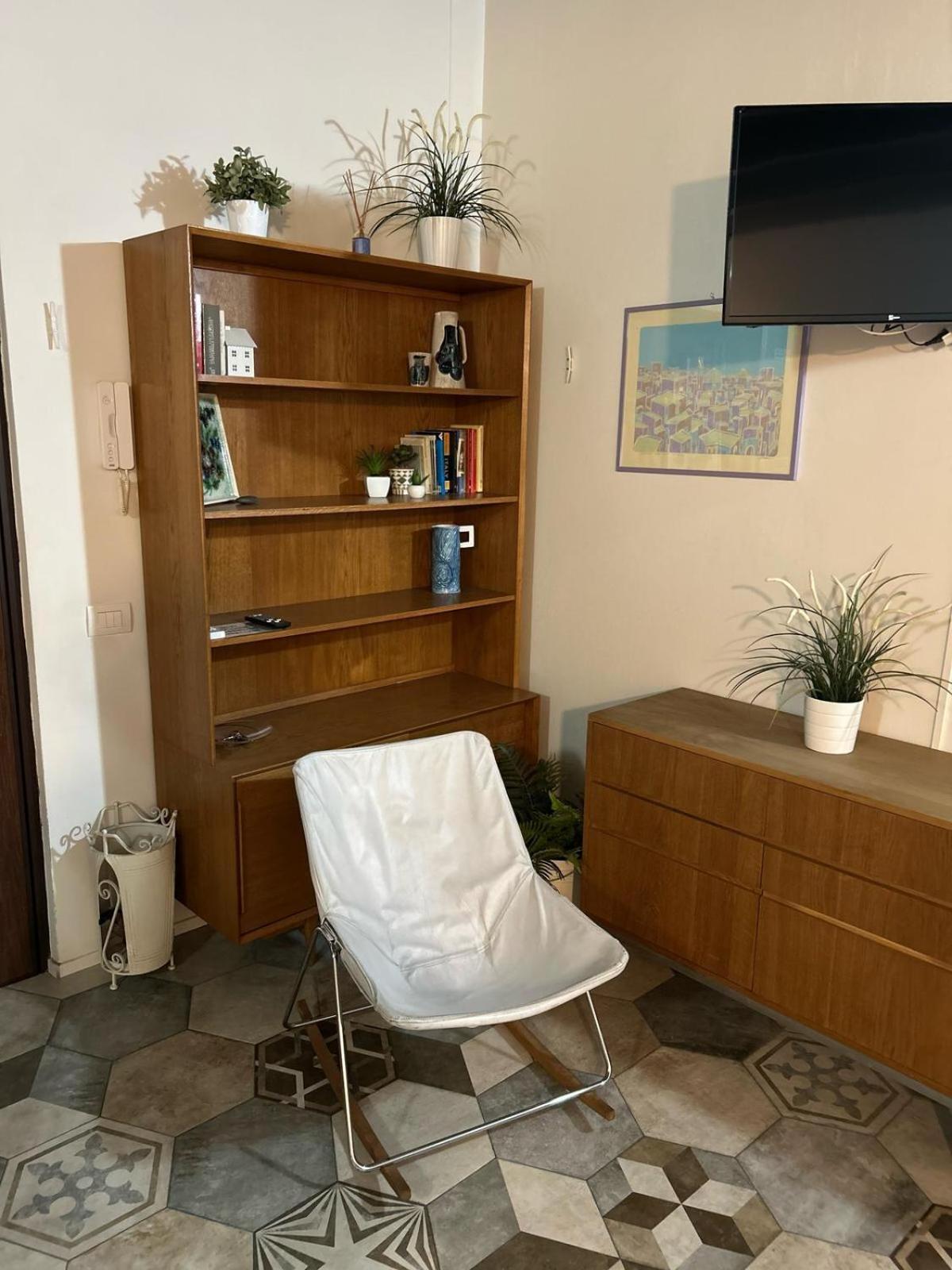 Sanbiagio, 25 Guesthouse نابولي المظهر الخارجي الصورة