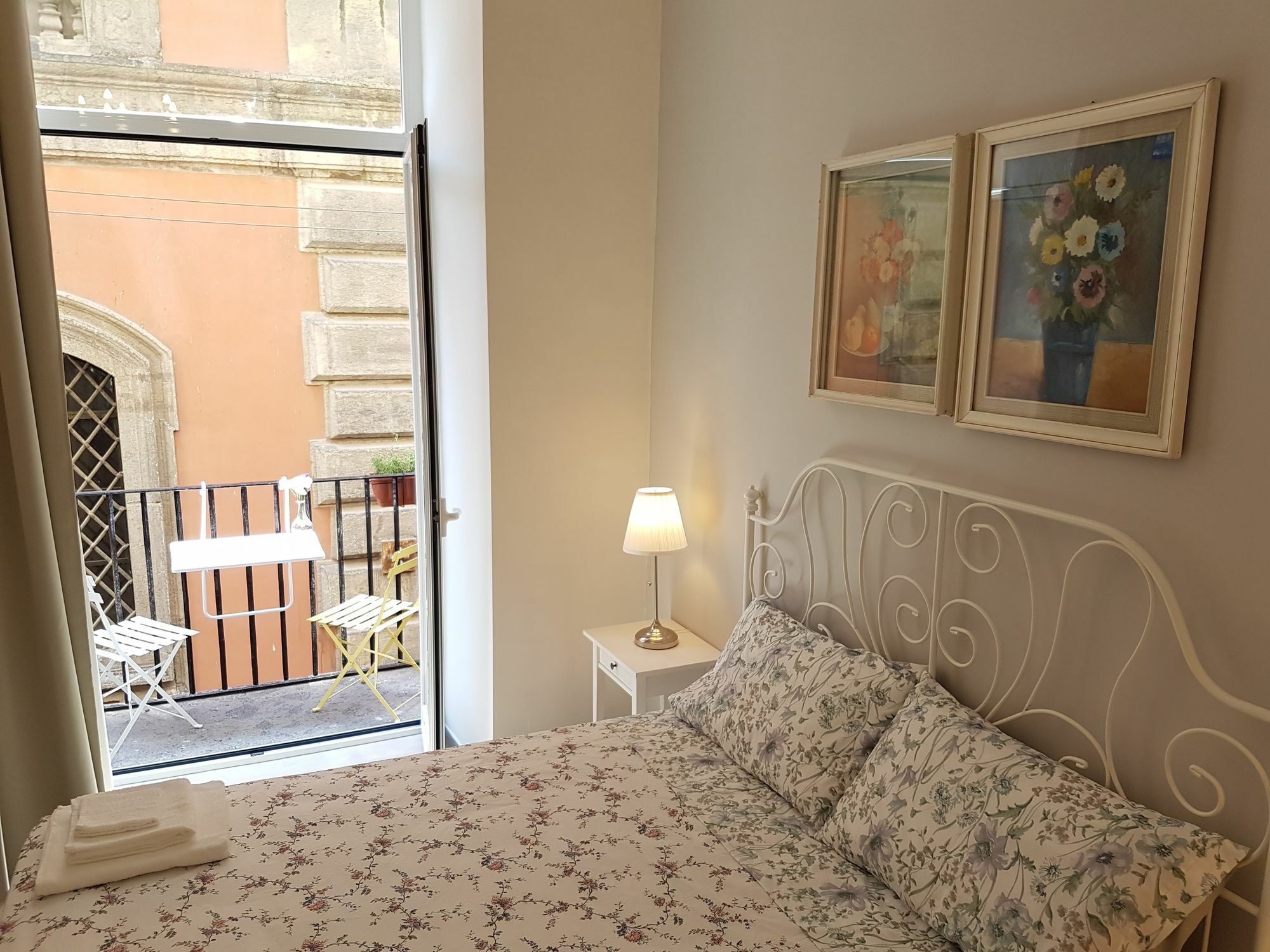 Sanbiagio, 25 Guesthouse نابولي المظهر الخارجي الصورة