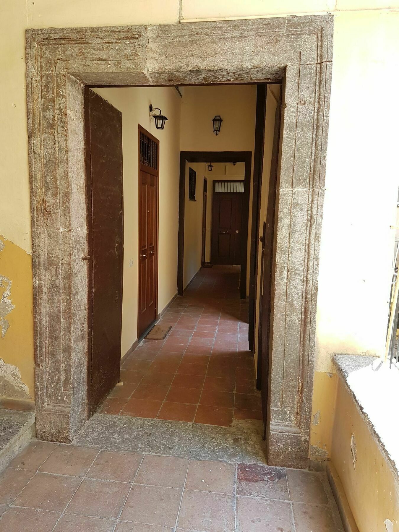 Sanbiagio, 25 Guesthouse نابولي المظهر الخارجي الصورة